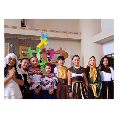 Viacrucis en la sede de Primaria.